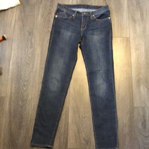 Dark wash skinny